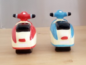 Vespa Scooters Salt & Pepper Shakers » Petagadget