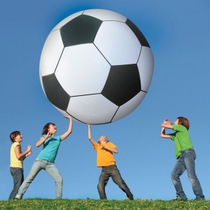 Gigantic 6' Foot Tall Soccer Ball By Big Mouth Toys » Petagadget