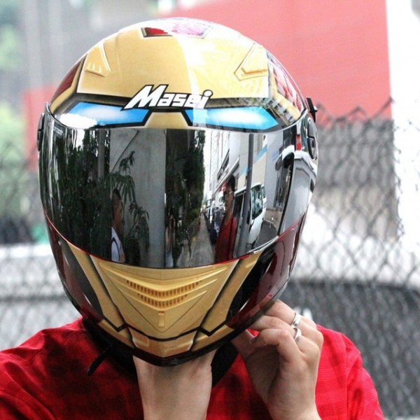 Iron Man Motorcycle Helmet » Petagadget