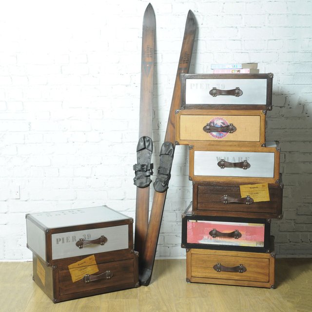 Time Traveller Chest of Drawers Trunk