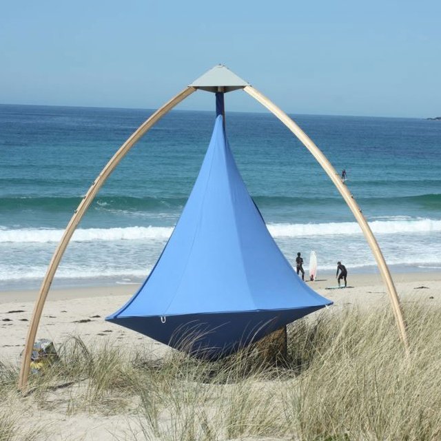Cacoon Freestanding Wooden Tripod