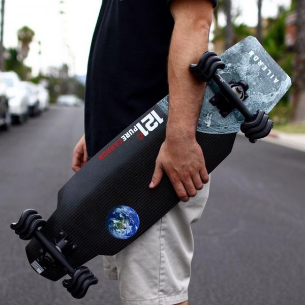 Aileron Carbon Fiber Skateboard » Petagadget