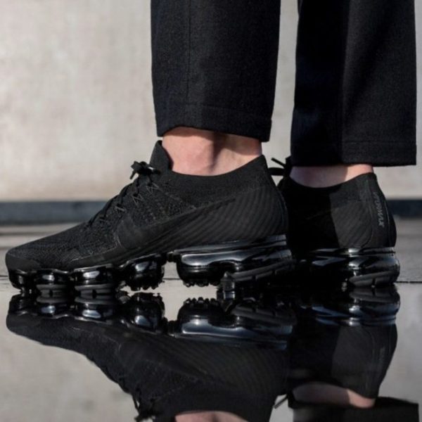 air vapormax triple black 3.0