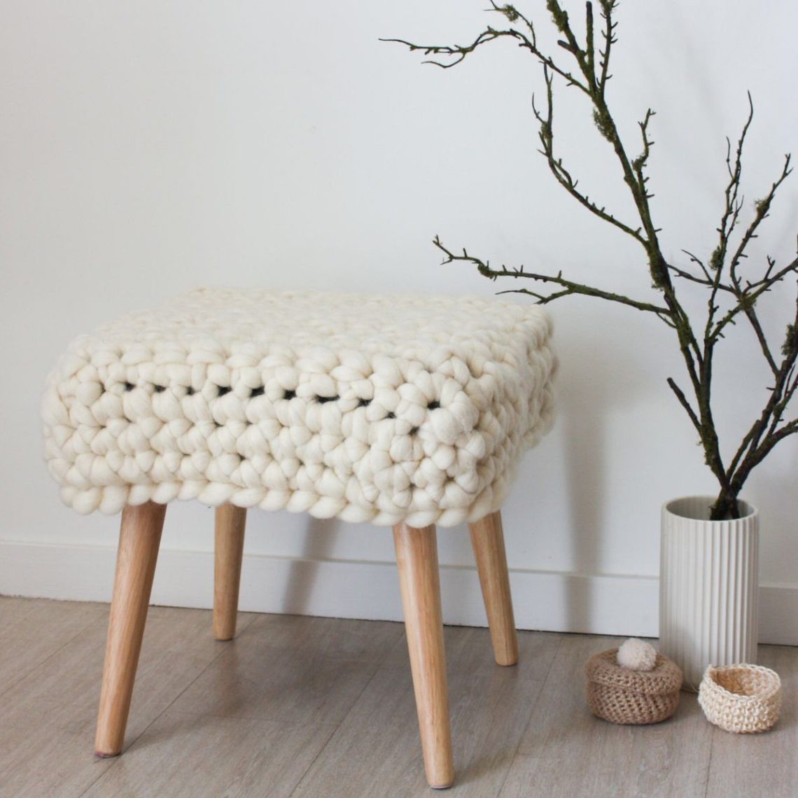 Natural Chunky Sheep Stool by Com Raiz » Petagadget