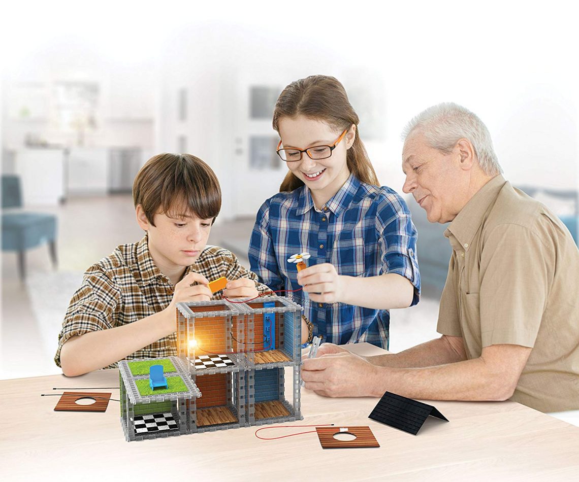 electronic smart house toy