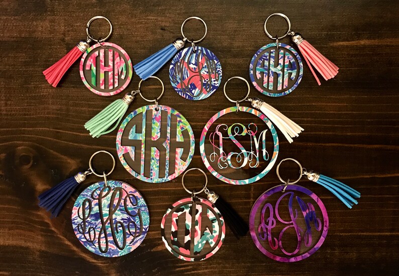 Lilly Pulitzer Inspired Monogrammed Acrylic Key Chains » Petagadget